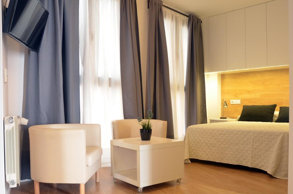 Apartamentos Cordoba Atrium Zimmer foto